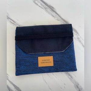 Someone somewhere for Delta Airlines bag (bag only)